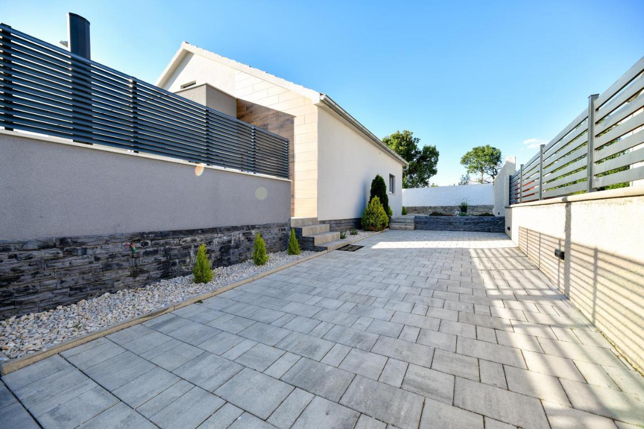 Luxurious Villa Natali Pridraga Eksteriør bilde
